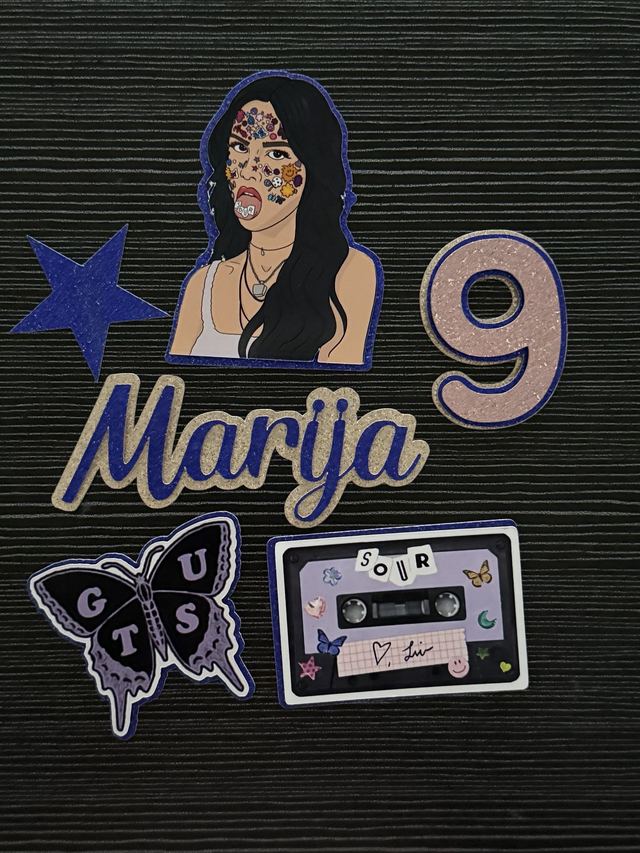 Personalised Olivia Rodrigo Cake toppers