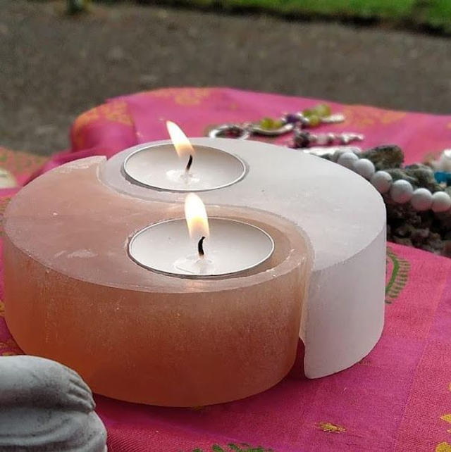 Porte-bougies Yin Yang en Sélénite