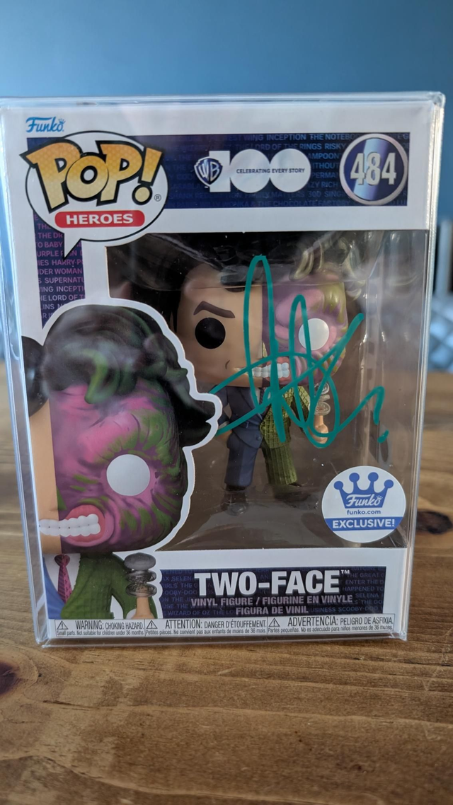 Funko Pop DC Batman Two-Face 484 signed by Aaron Eckhart with SWAU Authentication 