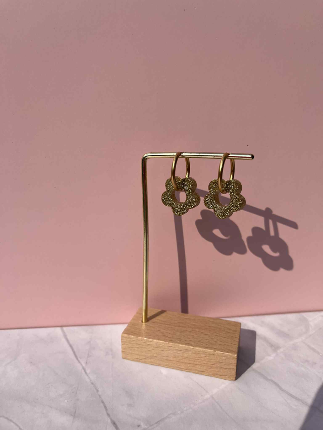 Pampilles résine doré