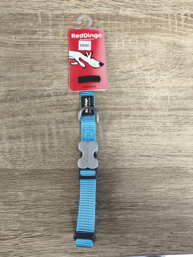 Collier turquoise   taille: 15mm   cou: 24-36mm