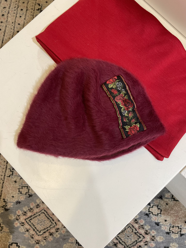 ADÈLE / Burgundy 