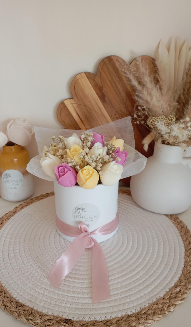 Bouquet de tulipes en cire "Éclat de mimosa"