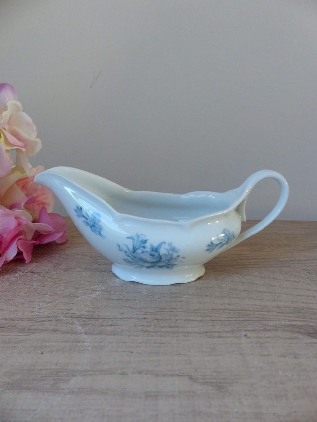 Saucière en porcelaine française de Limoges à fleurs bleues tendres, Bol à sauce en porcelaine, vaisselle de France Vintage