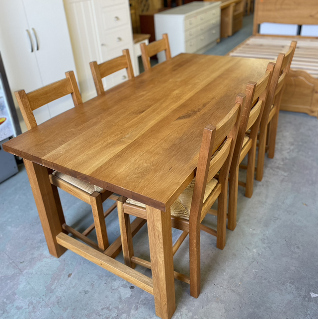 Laura Ashley Solid Oak Dining Table Including 6 Chairs