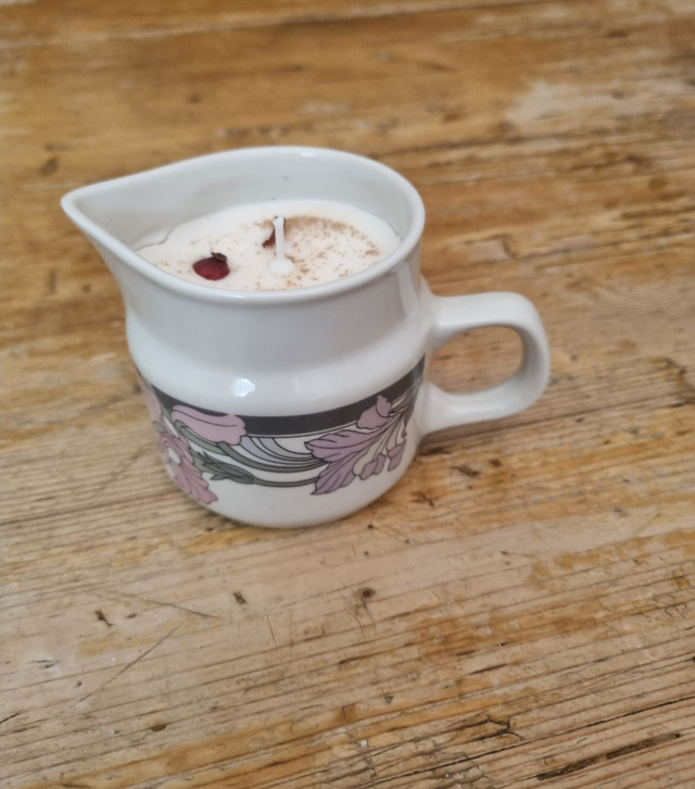 Kerze im Milchkännchen - Unikat