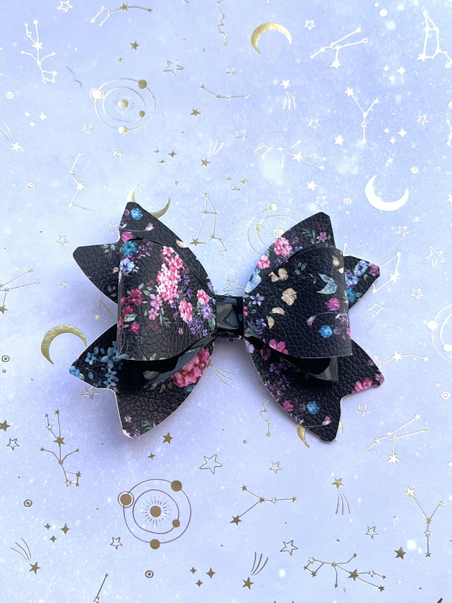 Black flower hair bow