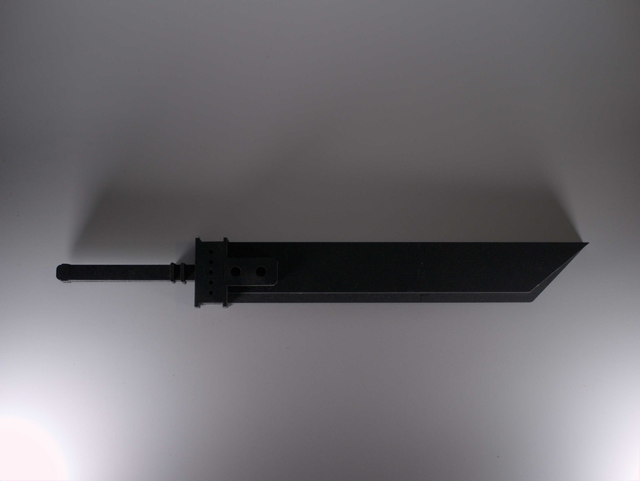 Réplique Buster Sword - Bois artisanal