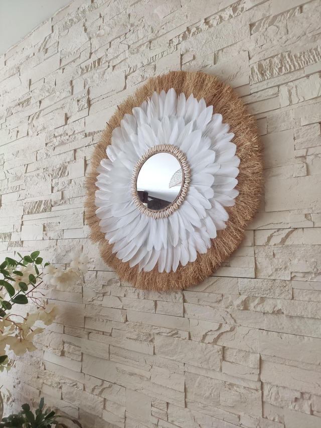 Jujuhat raphia plumes blanches et coquillages