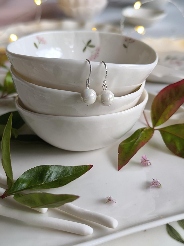  hanging porcelain pearl earrings