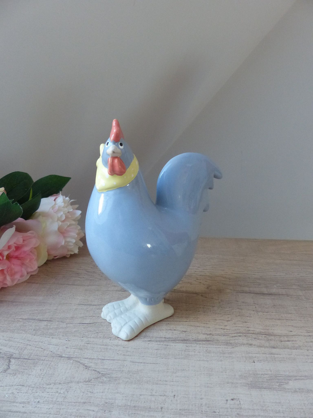 Figurine coq oiseau en céramique bleu avec un foulard jaune, coq décoratif champêtre maison de campagne, cadeau collection poule poulet coq