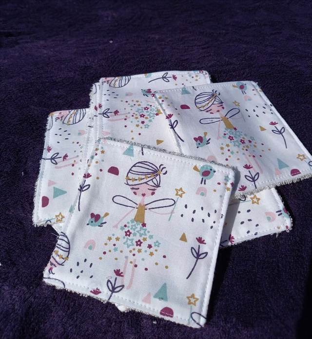 10 lingettes démaquillantes ou de toilette en bambou/coton, motif fée, avec pochette de rangement assortie