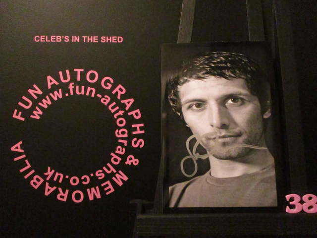 Sean Cernow Authentic Autographed B&amp;W 6x4 Photograph (38)