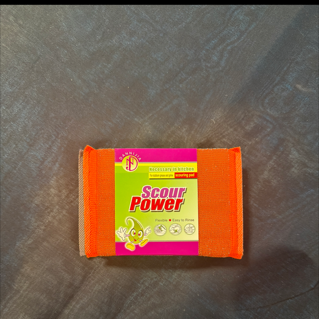 Scour power pads 
