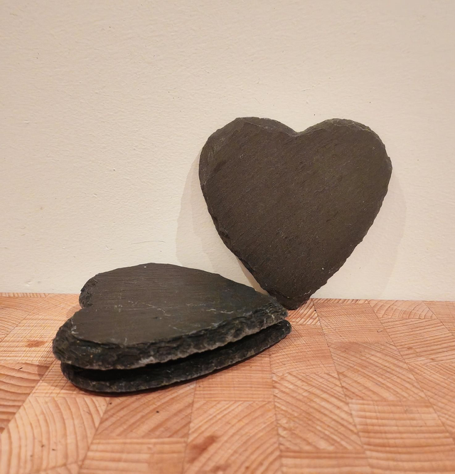 Slate candle stand heart shape