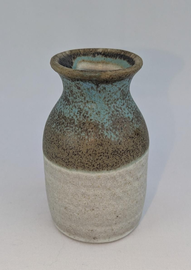 Small turquoise and light oatmeal bud vase 