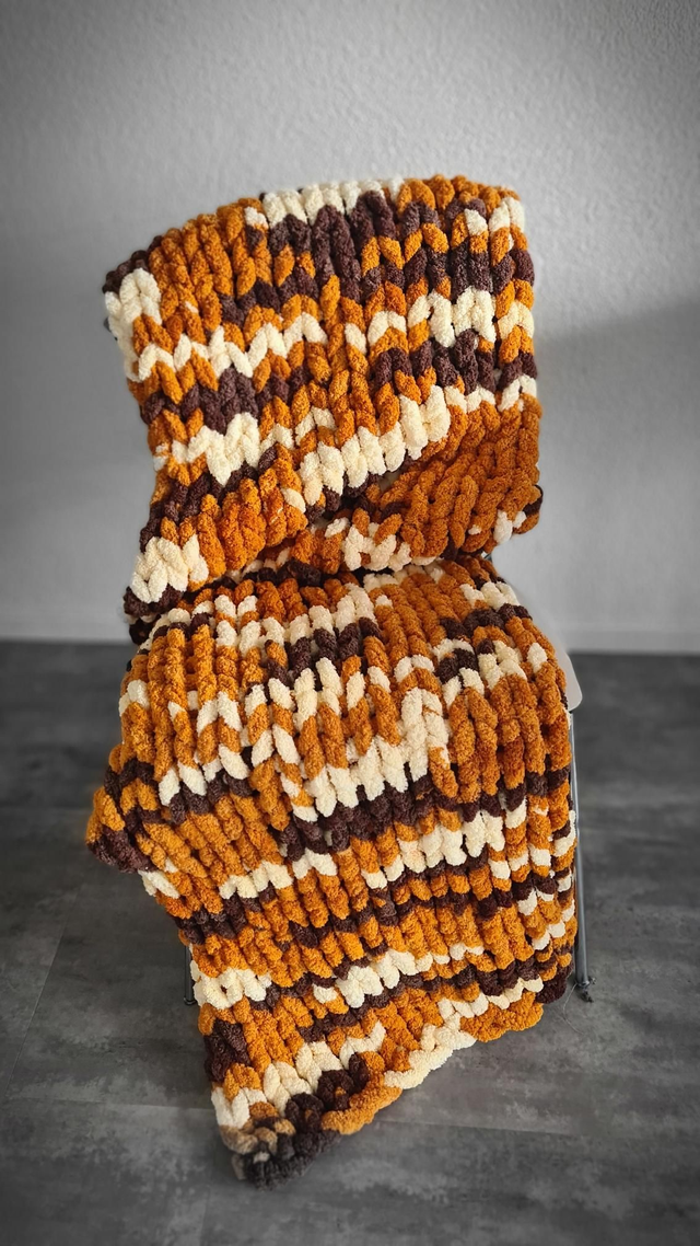 Couverture Chunky fils mix chenille/imitation fourrure 