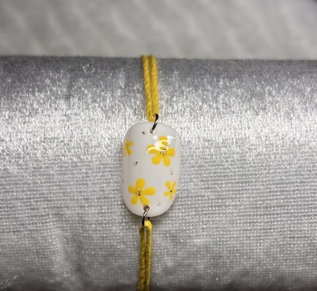 Bracelet fleurs jaune