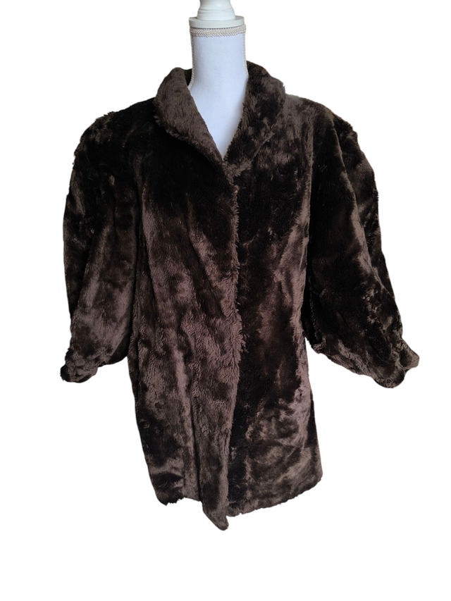 Manteau fausse fourrure T44