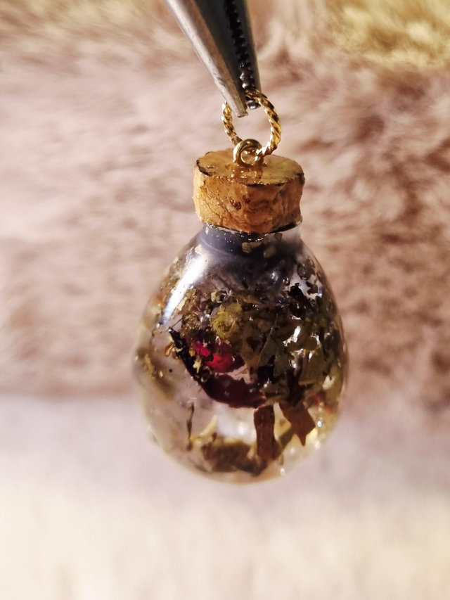 Le Pendentif Potion #46 - Confiance en Soi
