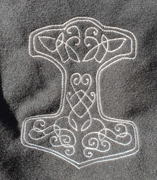 Chaperon Skjoldehamn Mjölnir en laine doublé lin noir