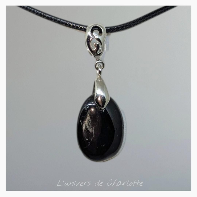 Pendentif &quot;Tourmaline Schorl&quot; PN-013