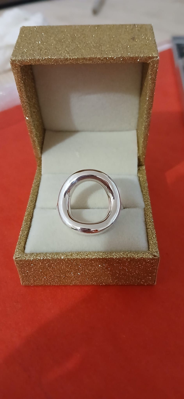Bague cercle épais.