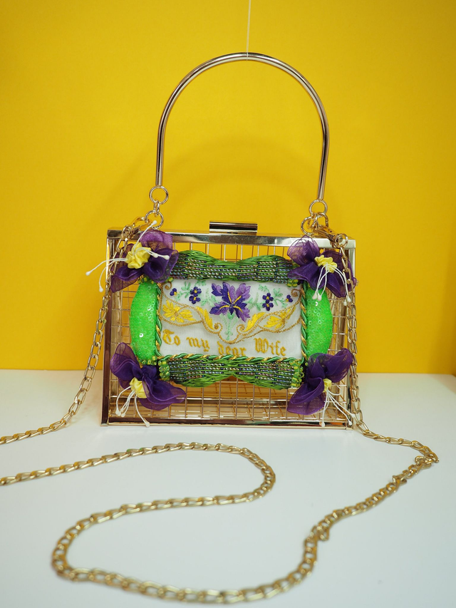 To My Dear Wife Fuchsia Open Wire Metal Cage HandBag