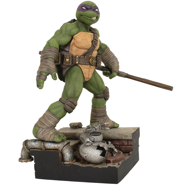 Teenage Mutant Ninja Turtles: Donatello Gallery Figure 