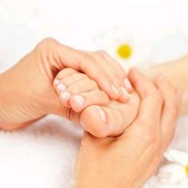 Rücken-Wellnessmassage oder Fußmassage