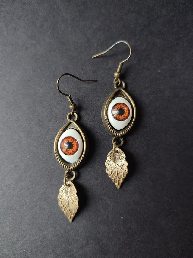 Boucles d&#039;oreilles Oeil Chataigne