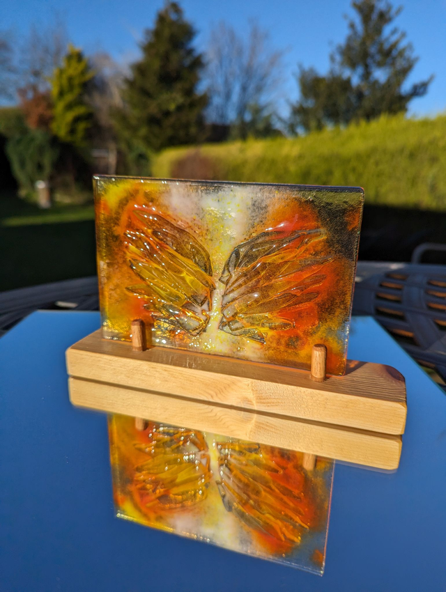 Freestanding Amber wings