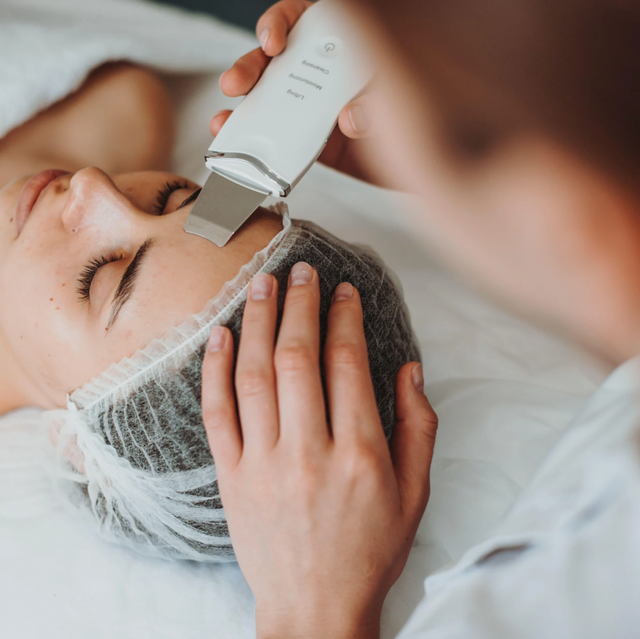 Ultraäänipuhdistus  (Pro)