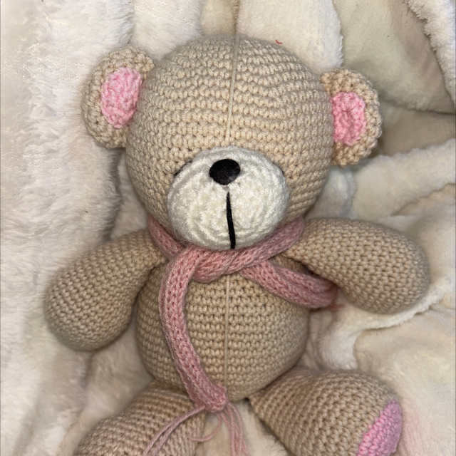 Ours 🐻 beige rose 