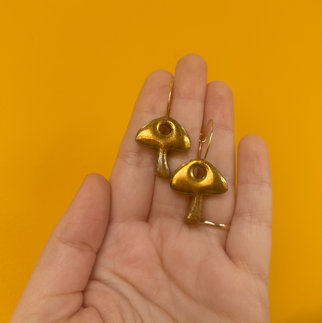 Mushroom Earrings - Gold