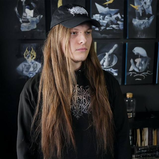 "Existentialist" embroidered logo Baseball cap