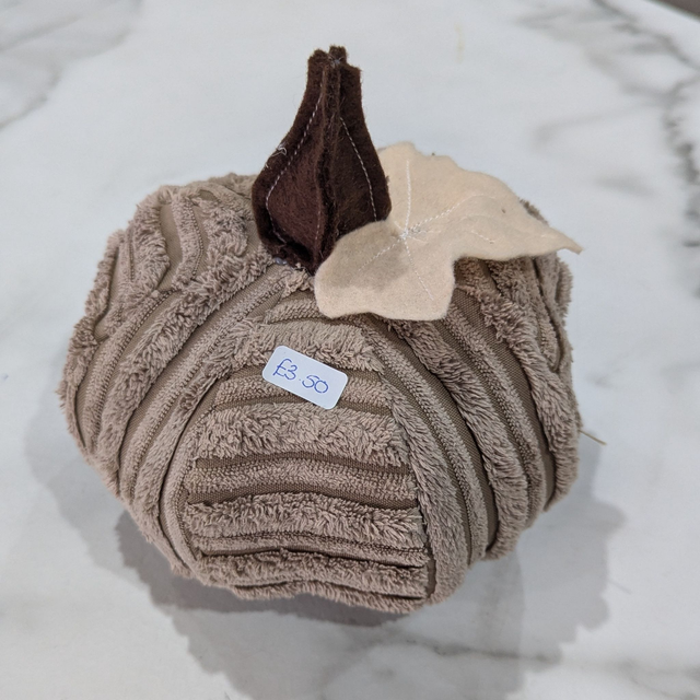 Up-cycled Pumpkins Halloween Decorations 3pcs Set - Cream