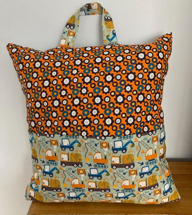 Reading Cushion (Diggers&amp;Cranes)