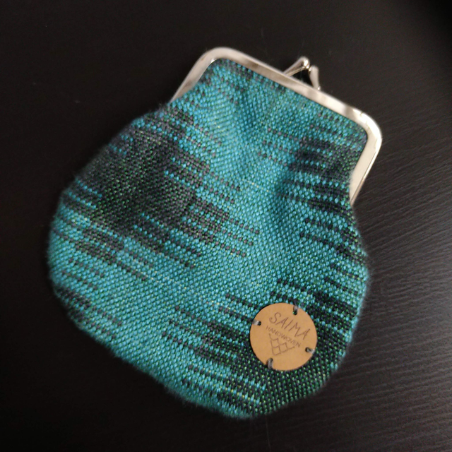 Kukkaro, silkki, turkoosi-musta