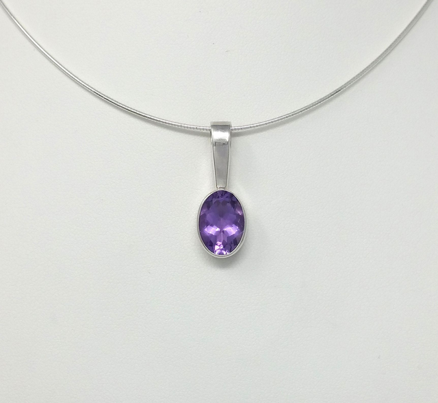 PENDENTIF CABOCHON FACETTE D'AMETHYSTE CERTI CLOS D'ARGENT MASSIF VENDU SANS CHAINE - 561