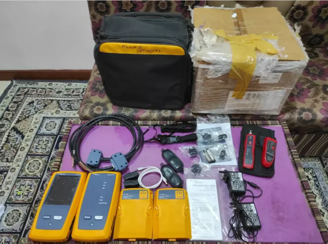 Fluke DSX-5000 Networks Industrial Ethernet Cable Analyzer