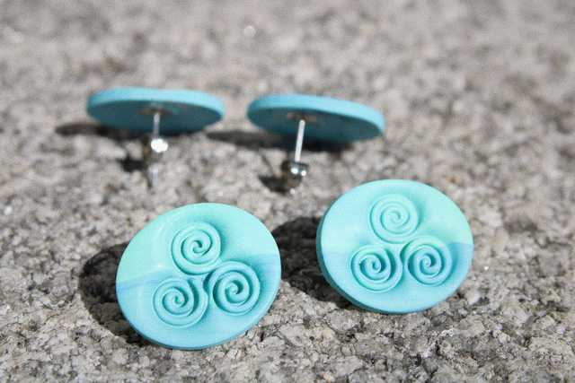 Aran 'Triskele' earrings 