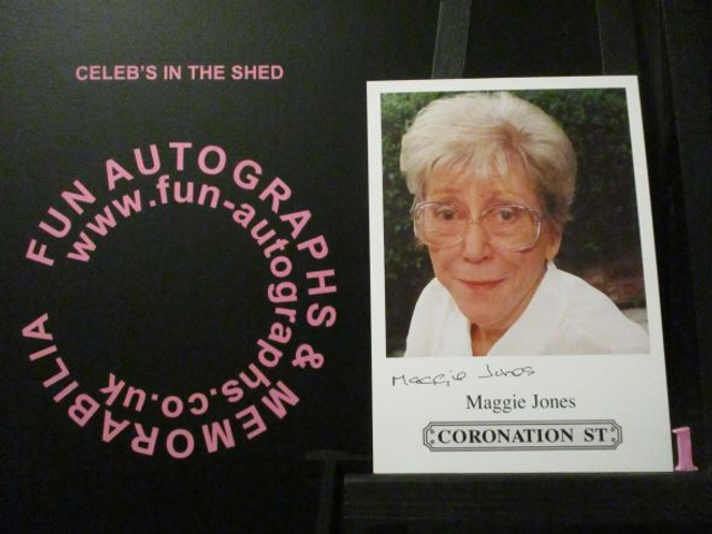 Maggie Jones (Blanche Hunt) Original Coronation Street Pre-Print Cast Card (1)