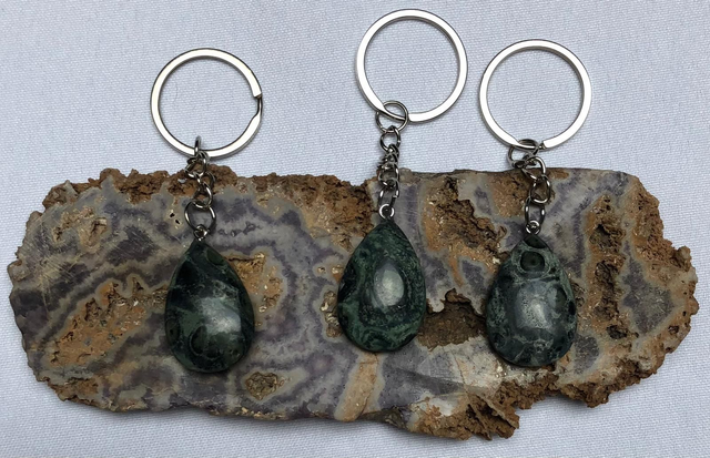 Porte Clés goutte en Jaspe Kambaba