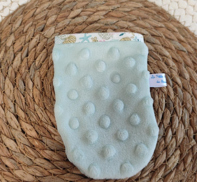 Gant minky petit vert clair corail