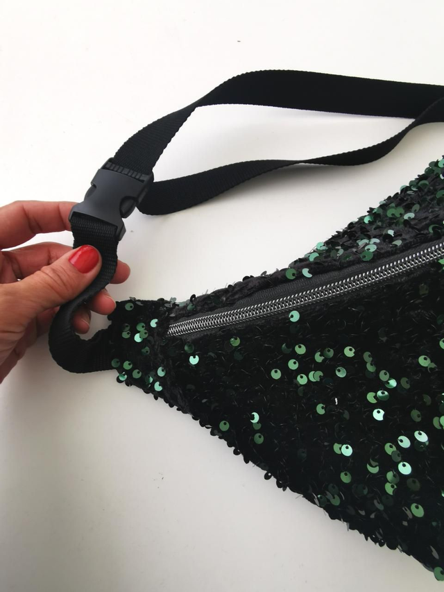Banane LOUISE sequin vert