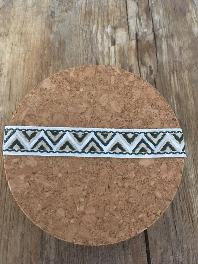 BRACELET RUBAN MOTIF ETHNIQUE