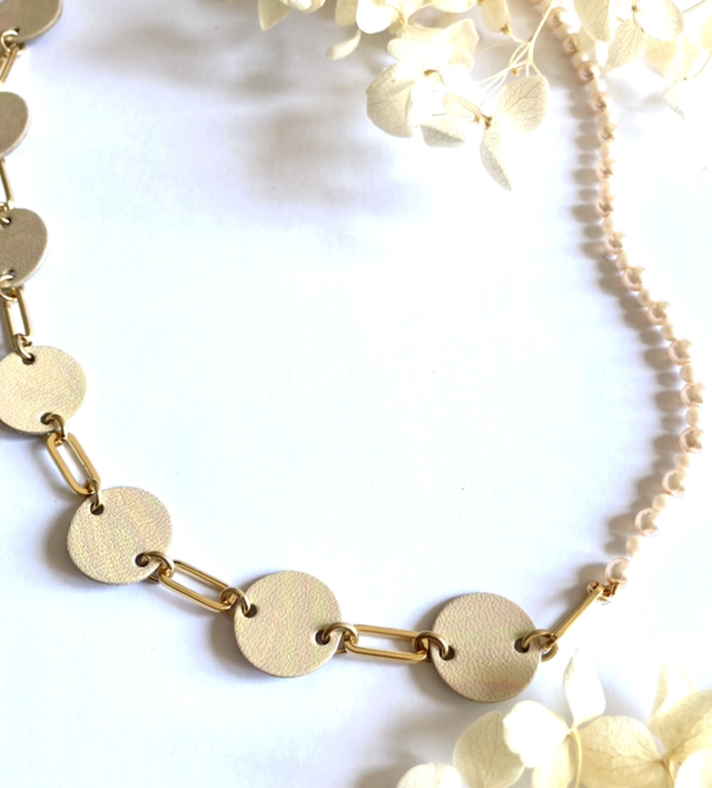 Collier Farandole Doré à l’or Cuir Gasoline Pastel