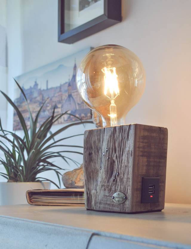 Lámpara &quot;Especial&quot;