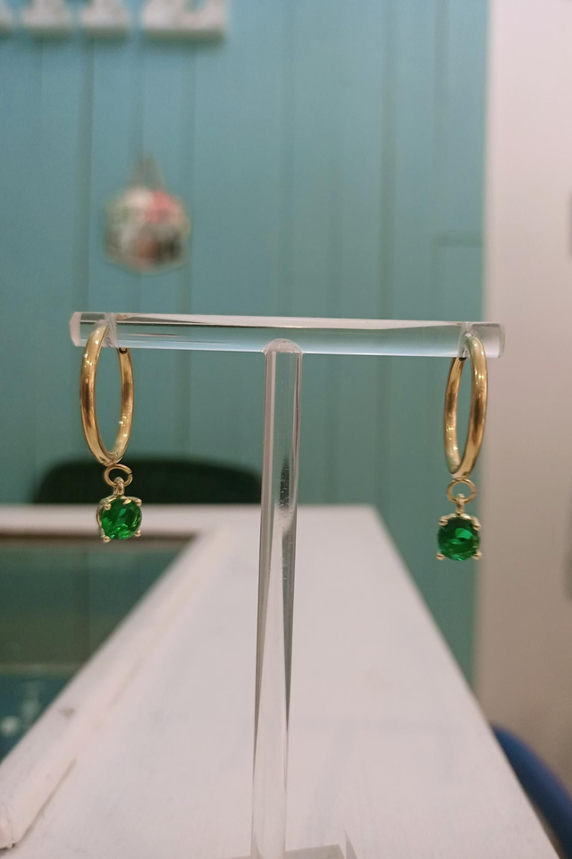 Pendientes Arito dorado con brillante